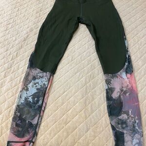 Floral Patterned Leggings